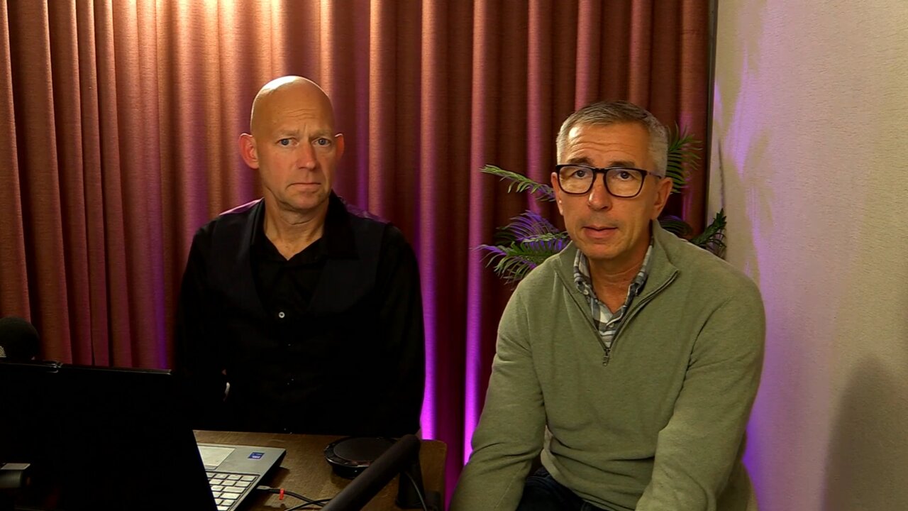 To programledere fra Already On i studio under webinaret om det nye grensesnittet for administratorer i AlonLearn
